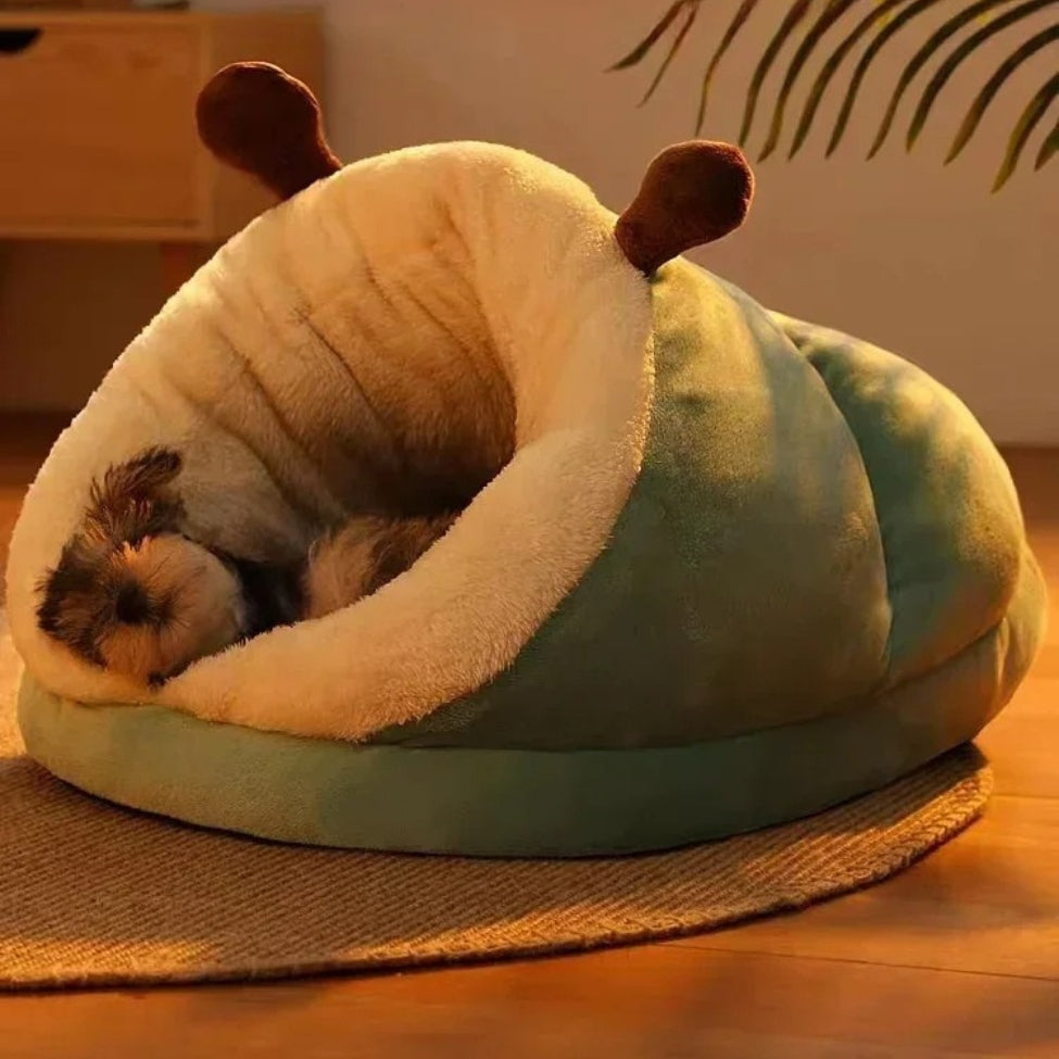Maisonnette chien Cocoon Douillet intérieure, havre rassurant pour un petit Shnauzer