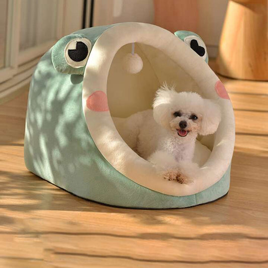 Niche pour chien intérieur design avec coussin amovible et lavable, un caniche dedans