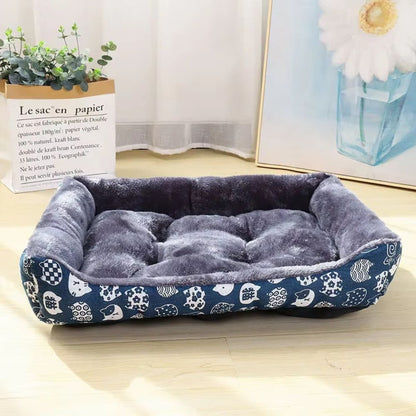 Panier à chien bleu en tissu imprimé, style joyeux