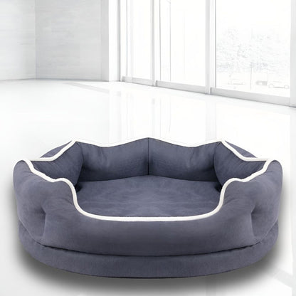 Panier pour chien gris équipé d'une mousse alvéolée pour un soutien orthopédique