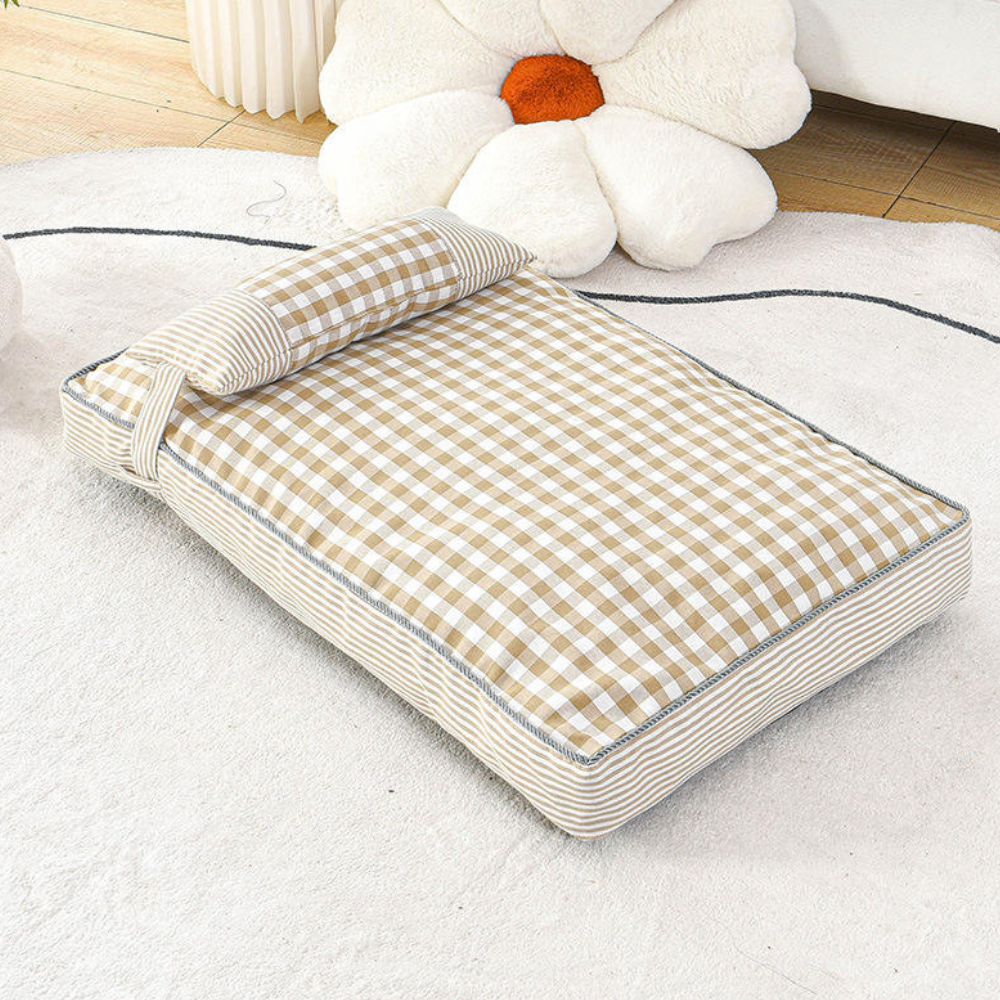 Tapis chien beige doux et respirant, agréable pour le confort des chiens