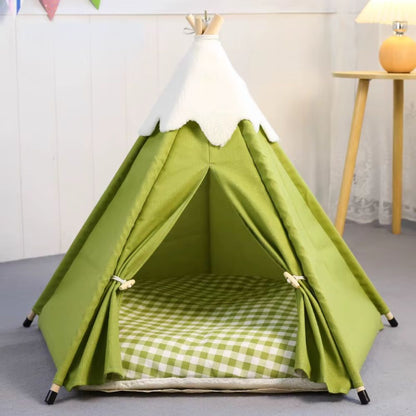 Tipi pour chien à conception semi-fermée, offrant sécurité et confort pour un sommeil réparateur